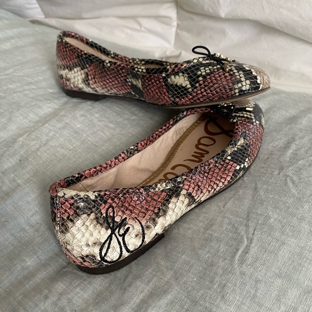 🤩Sam Edelman Pink Nude Snakeskin Ballet Flats🤩